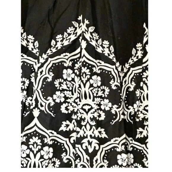 Black & White Skirt with Pom Pom Fringe Hem ~ Ann Taylor Loft - Picture 4 of 8